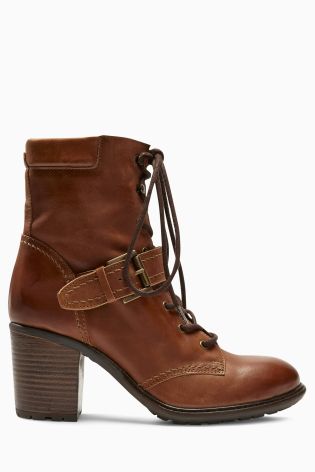 Tan Leather Heeled Lace-Up Boots